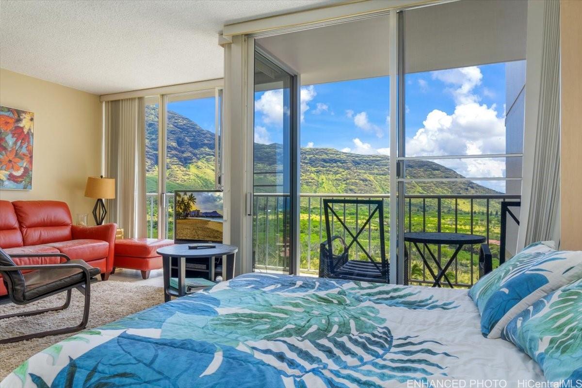 Makaha Valley Towers condo # 729, Waianae, Hawaii - photo 3 of 15