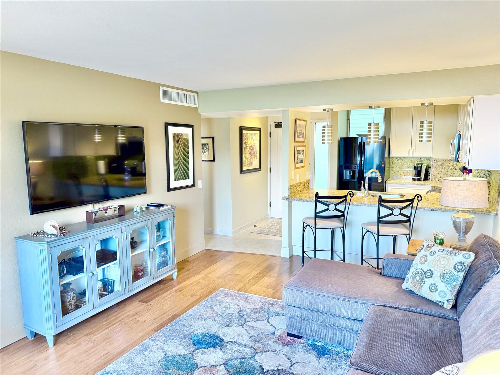 Makaha Valley Towers condo # G1125, Waianae, Hawaii - photo 16 of 21