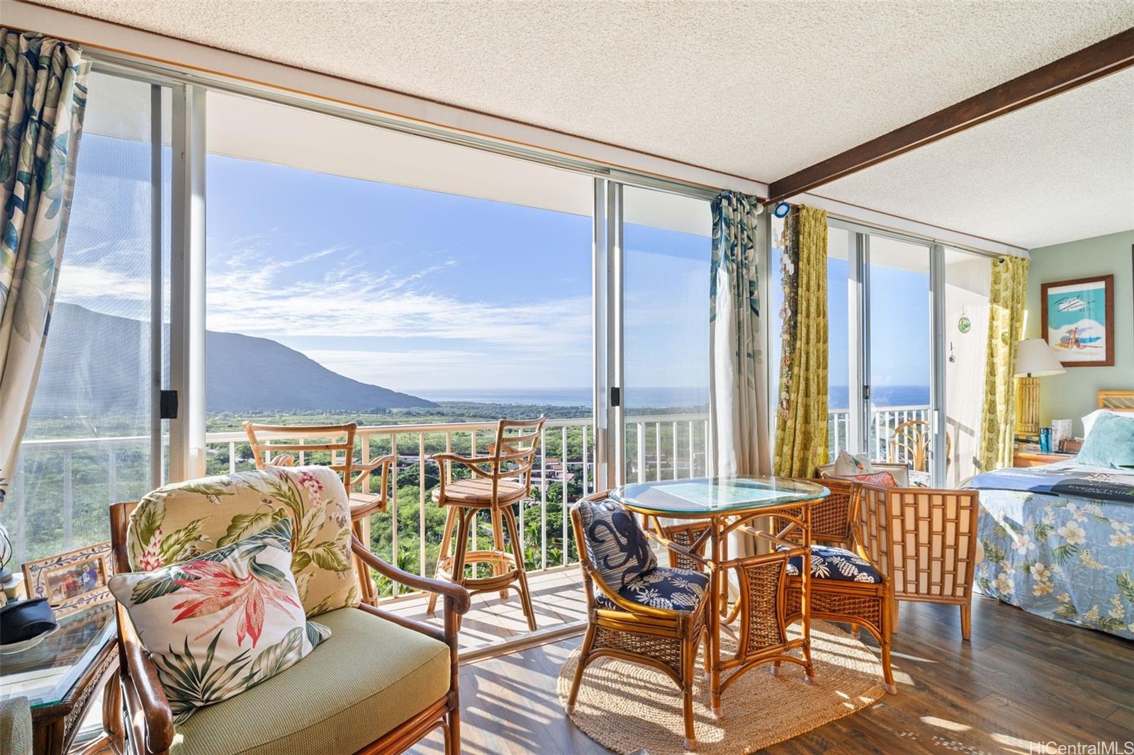 Makaha Valley Towers condo # G1127, Waianae, Hawaii - photo 2 of 15