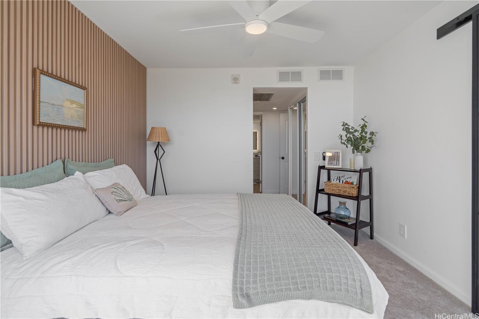 Makaha Valley Towers condo # G725, Waianae, Hawaii - photo 9 of 20