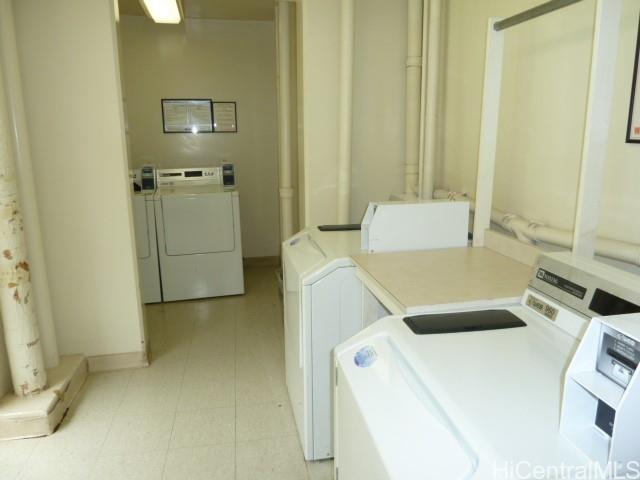 Makaha Valley Towers condo # H629, Waianae, Hawaii - photo 10 of 10