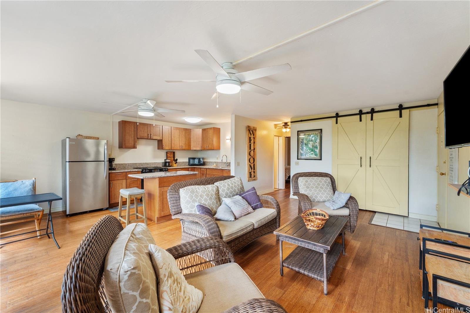 Makaha Valley Pltn condo # 11/44B, Waianae, Hawaii - photo 3 of 11