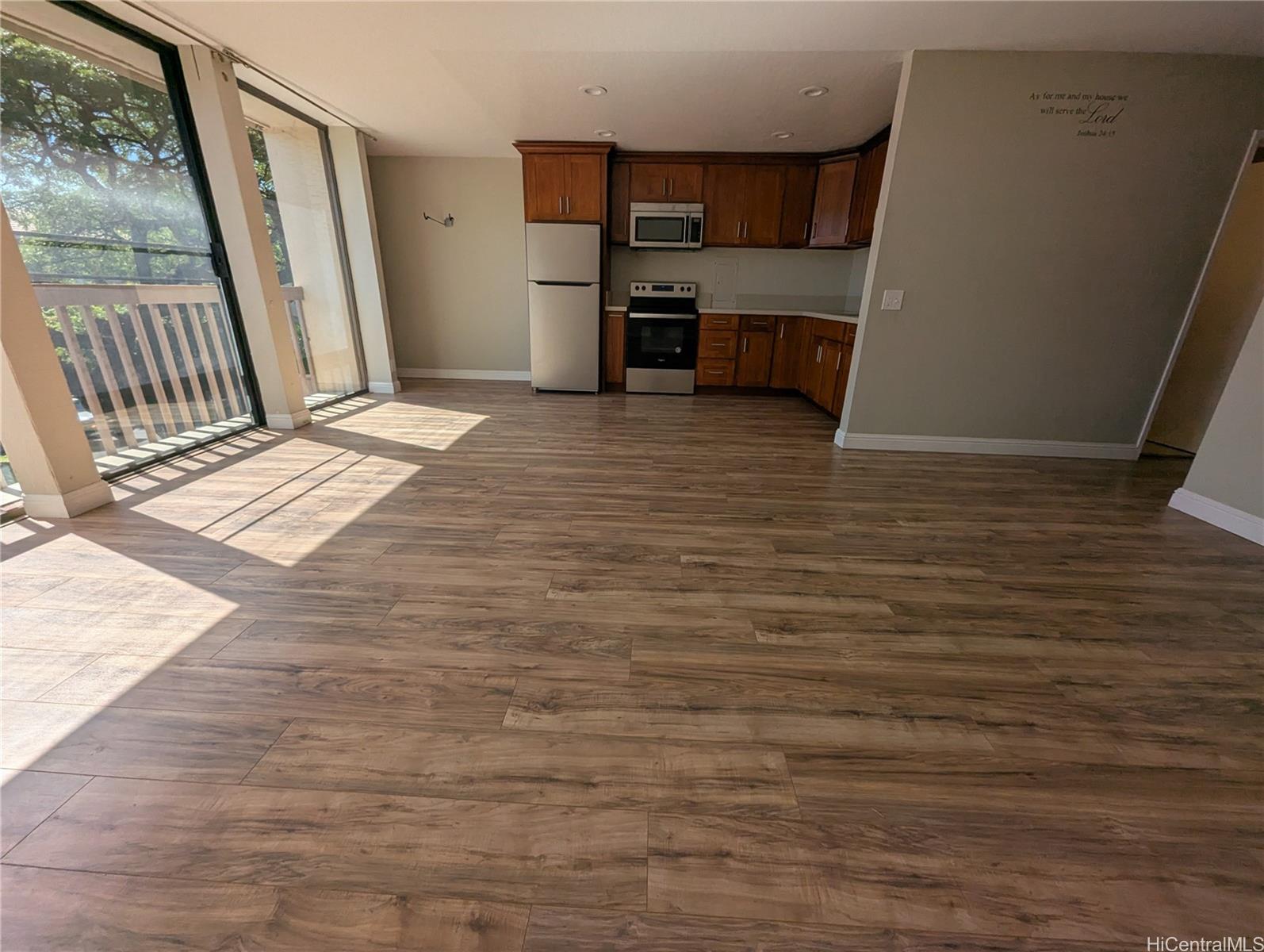 Makaha Valley Pltn condo # 1146B, Waianae, Hawaii - photo 2 of 9