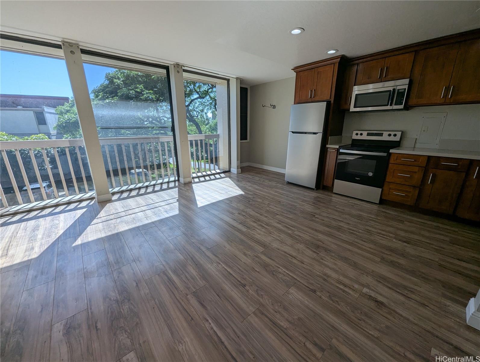 Makaha Valley Pltn condo # 1146B, Waianae, Hawaii - photo 3 of 9