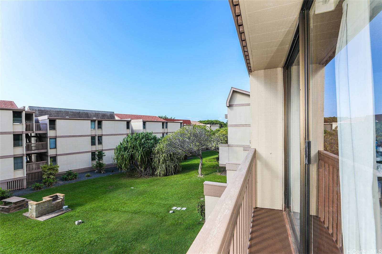 Makaha Valley Pltn condo # 67B, Waianae, Hawaii - photo 3 of 25