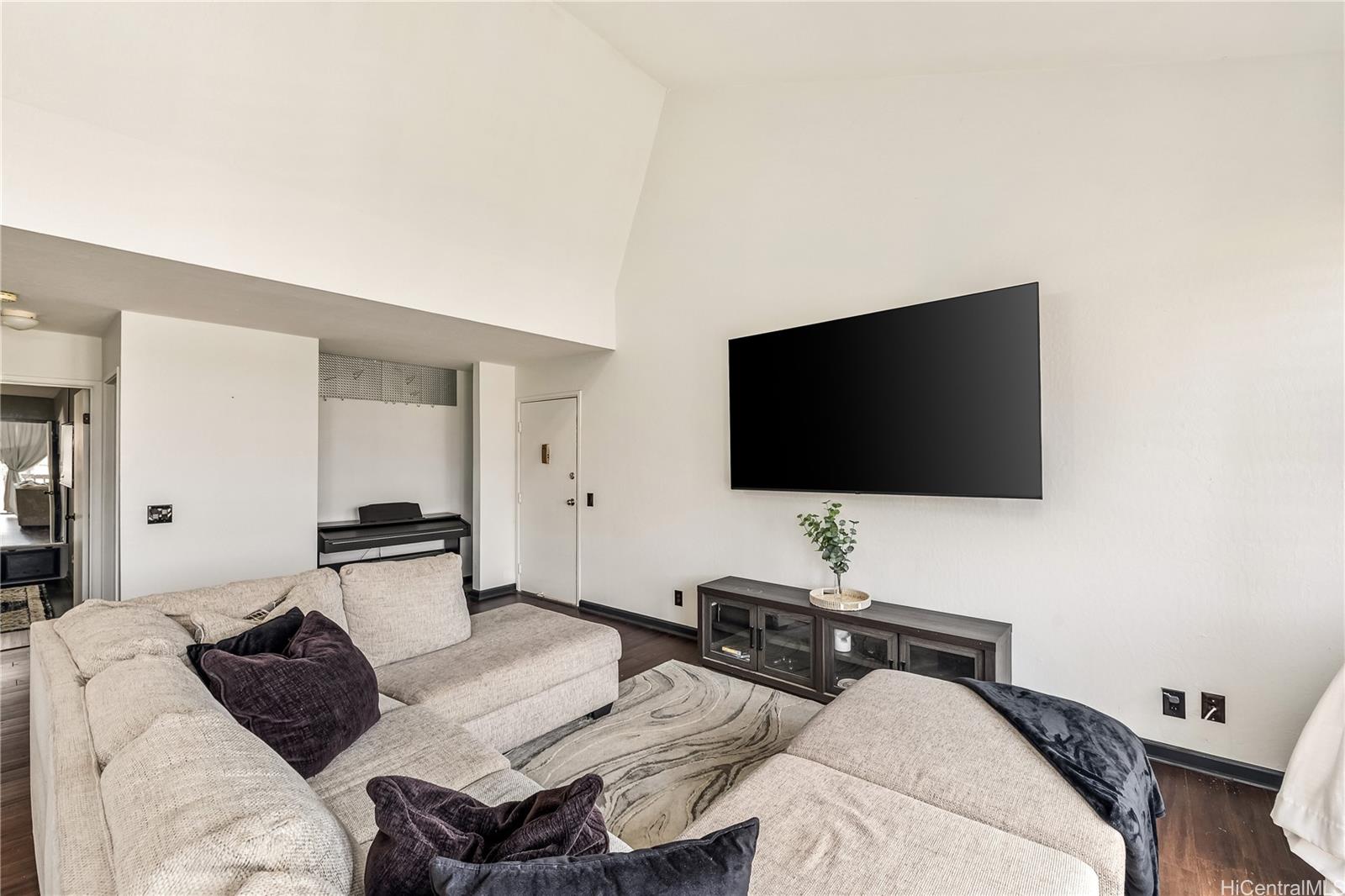 Makaha Valley Pltn condo # 72C, Waianae, Hawaii - photo 3 of 25