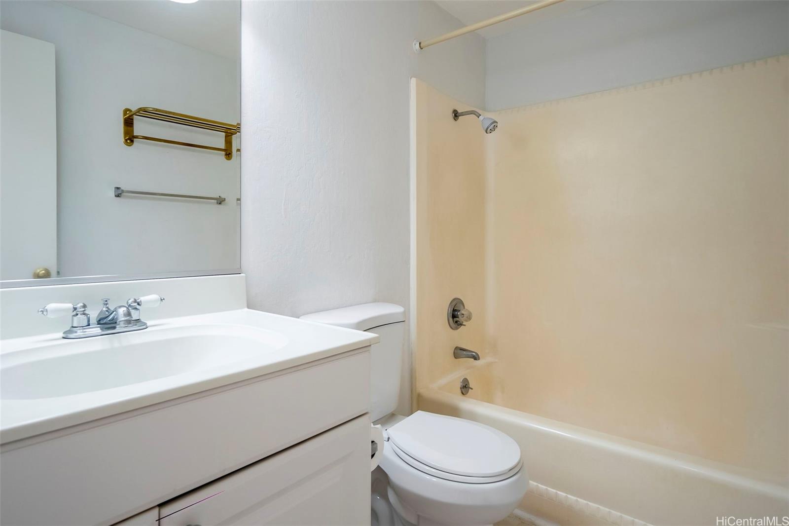 MAKAHA VALLEY PLTN condo # 74B, Waianae, Hawaii - photo 15 of 24