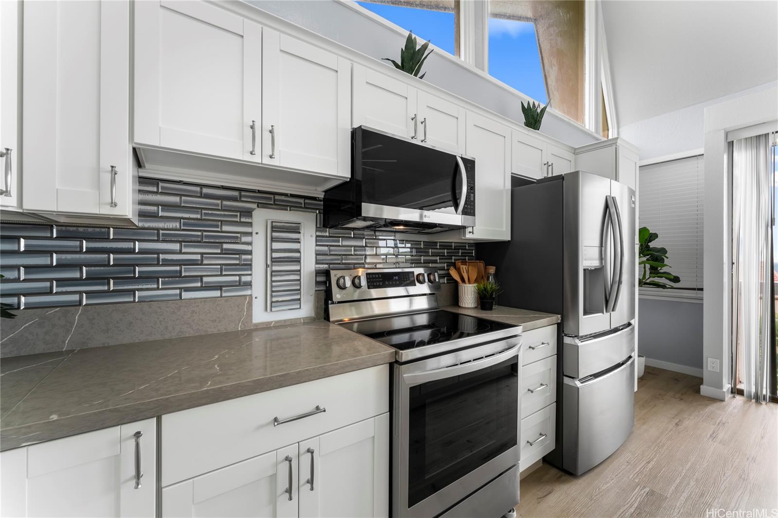 Makaha Valley Pltn condo # 18C, Waianae, Hawaii - photo 18 of 25