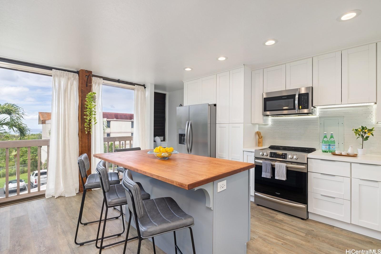 Makaha Valley Pltn condo # 2/4B, Waianae, Hawaii - photo 3 of 25