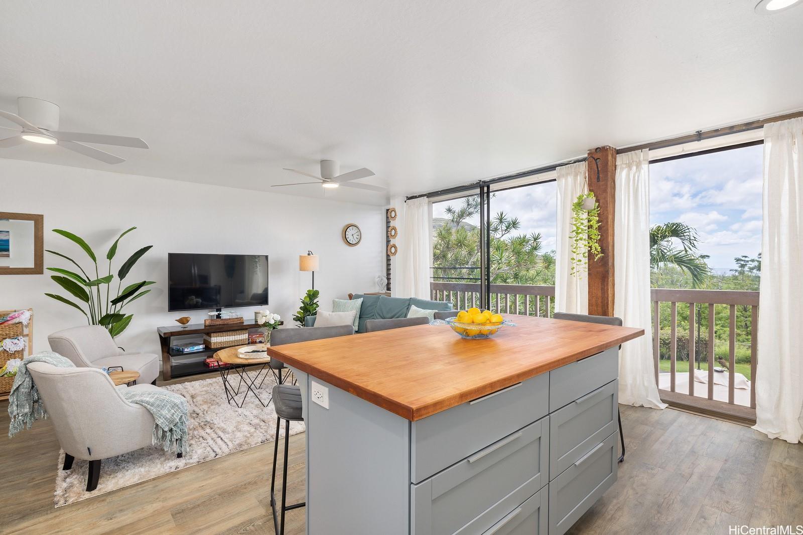 Makaha Valley Pltn condo # 4-B, Waianae, Hawaii - photo 4 of 25