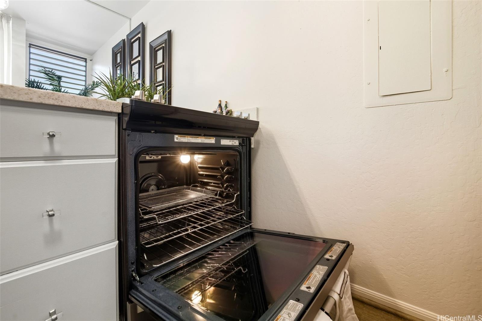 Makaha Valley Pltn condo # 515B, Waianae, Hawaii - photo 6 of 22