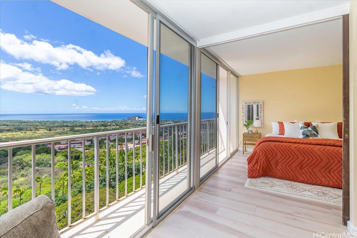 Makaha Valley Towers condo # 1031, Waianae, Hawaii - photo 6 of 16