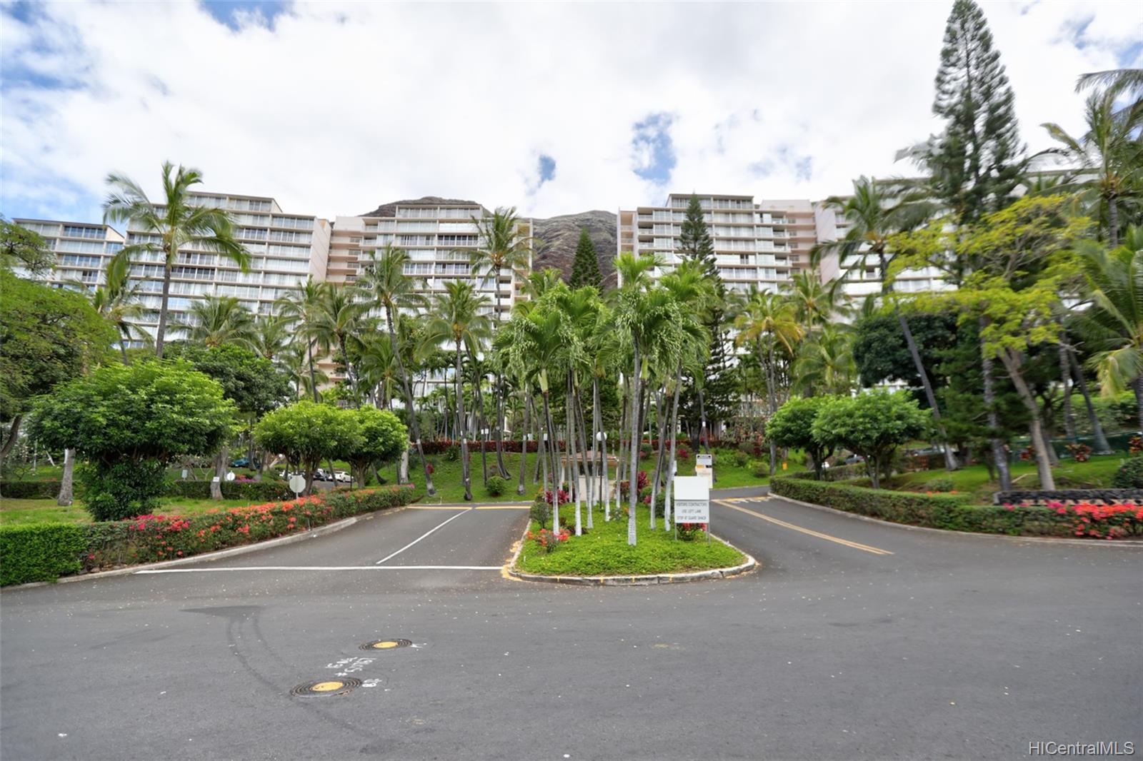 Makaha Valley Towers condo # 1136, Waianae, Hawaii - photo 20 of 22