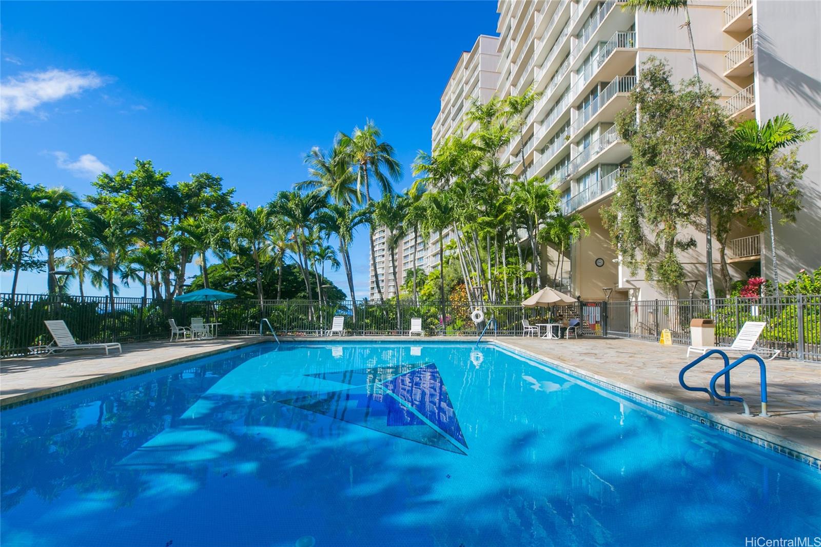 Makaha Valley Towers condo # 1638, Waianae, Hawaii - photo 19 of 25