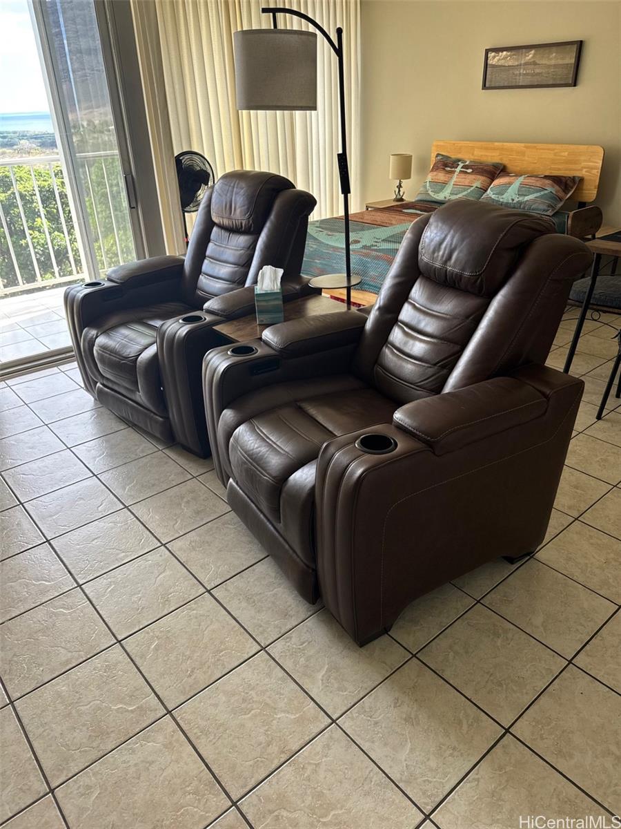 Makaha Valley Towers condo # 432, Waianae, Hawaii - photo 5 of 13