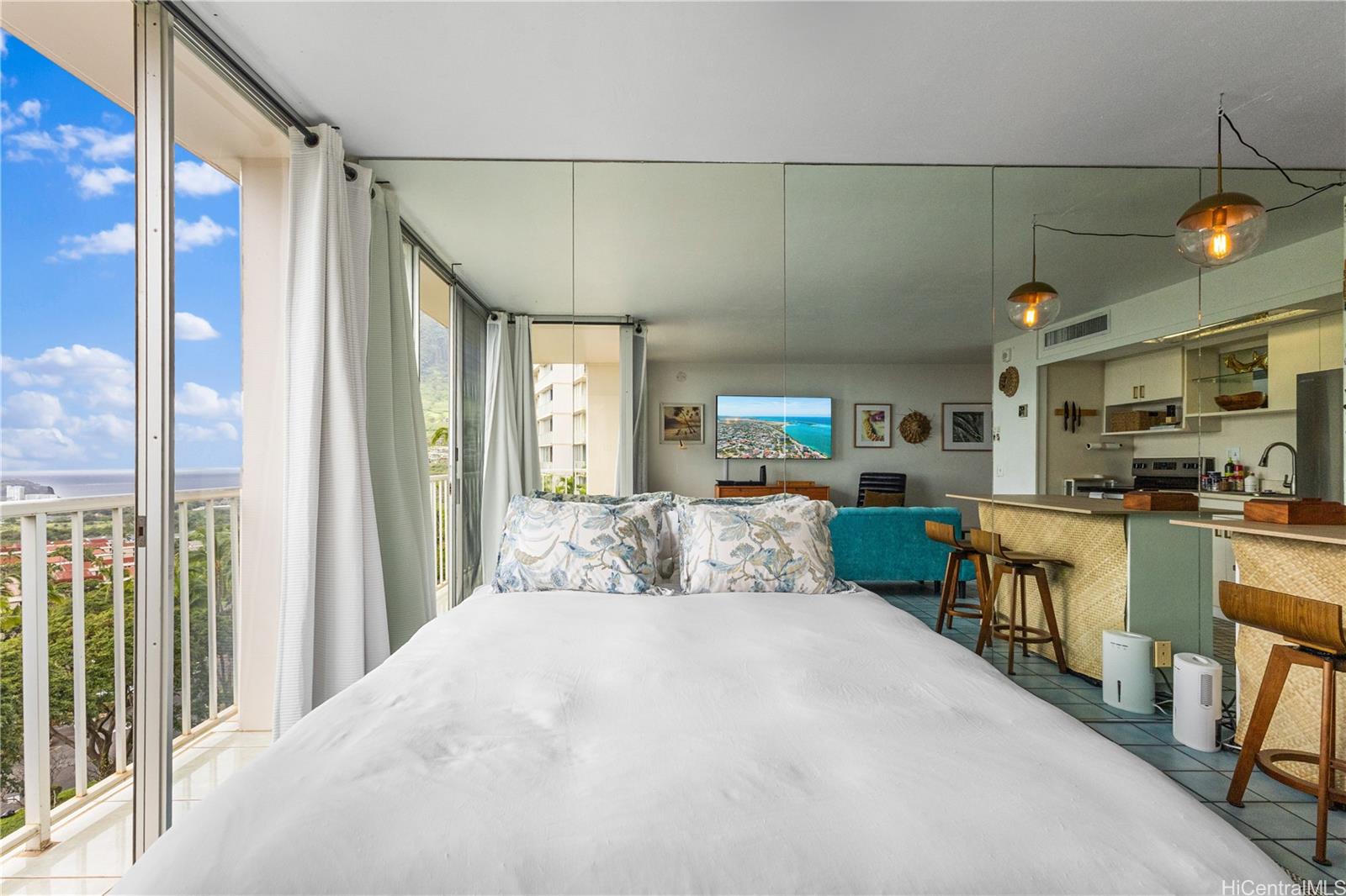 Makaha Valley Towers condo # 632, Waianae, Hawaii - photo 14 of 24