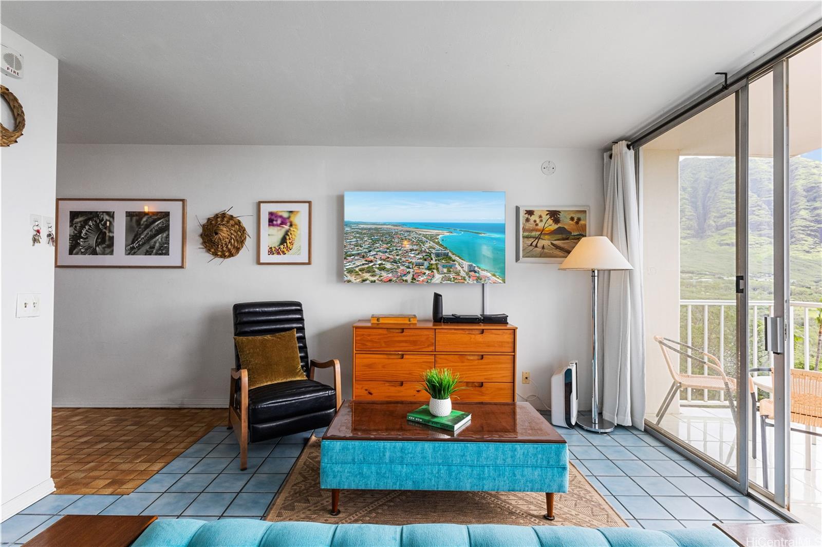 Makaha Valley Towers condo # 632, Waianae, Hawaii - photo 5 of 24