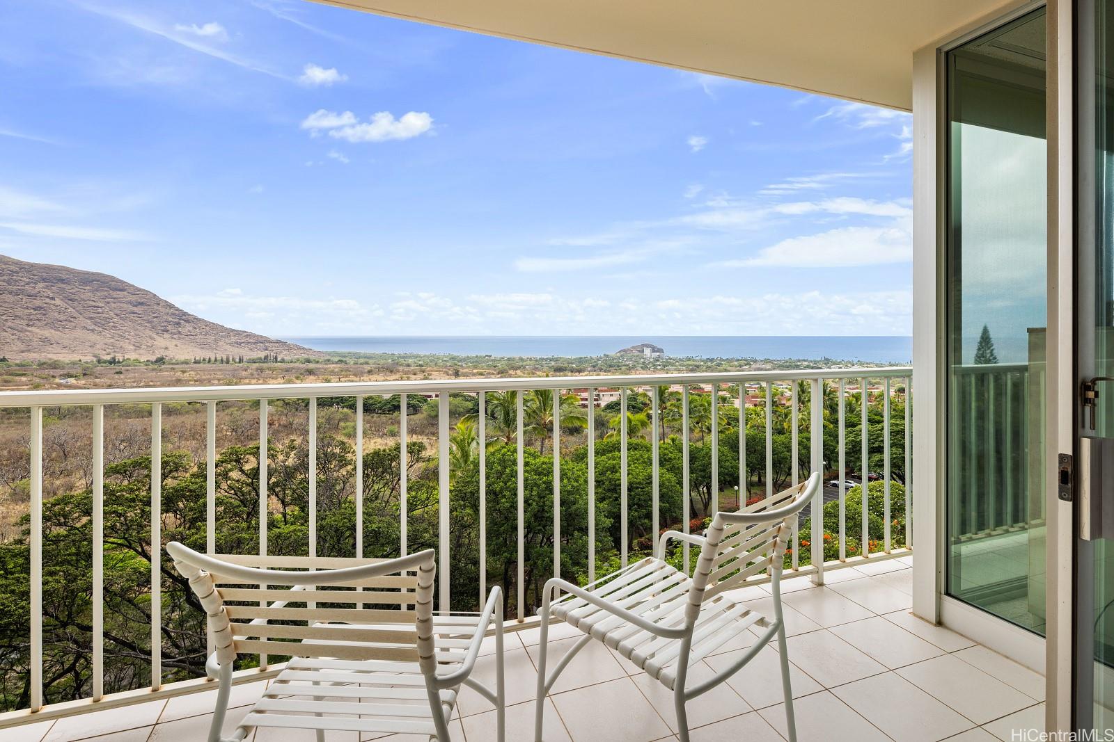 Makaha Valley Towers condo # 739/740, Waianae, Hawaii - photo 2 of 22