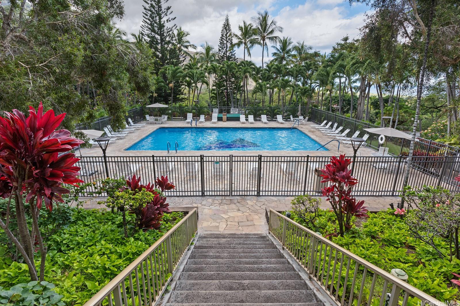 Makaha Valley Towers condo # 739/740, Waianae, Hawaii - photo 18 of 22