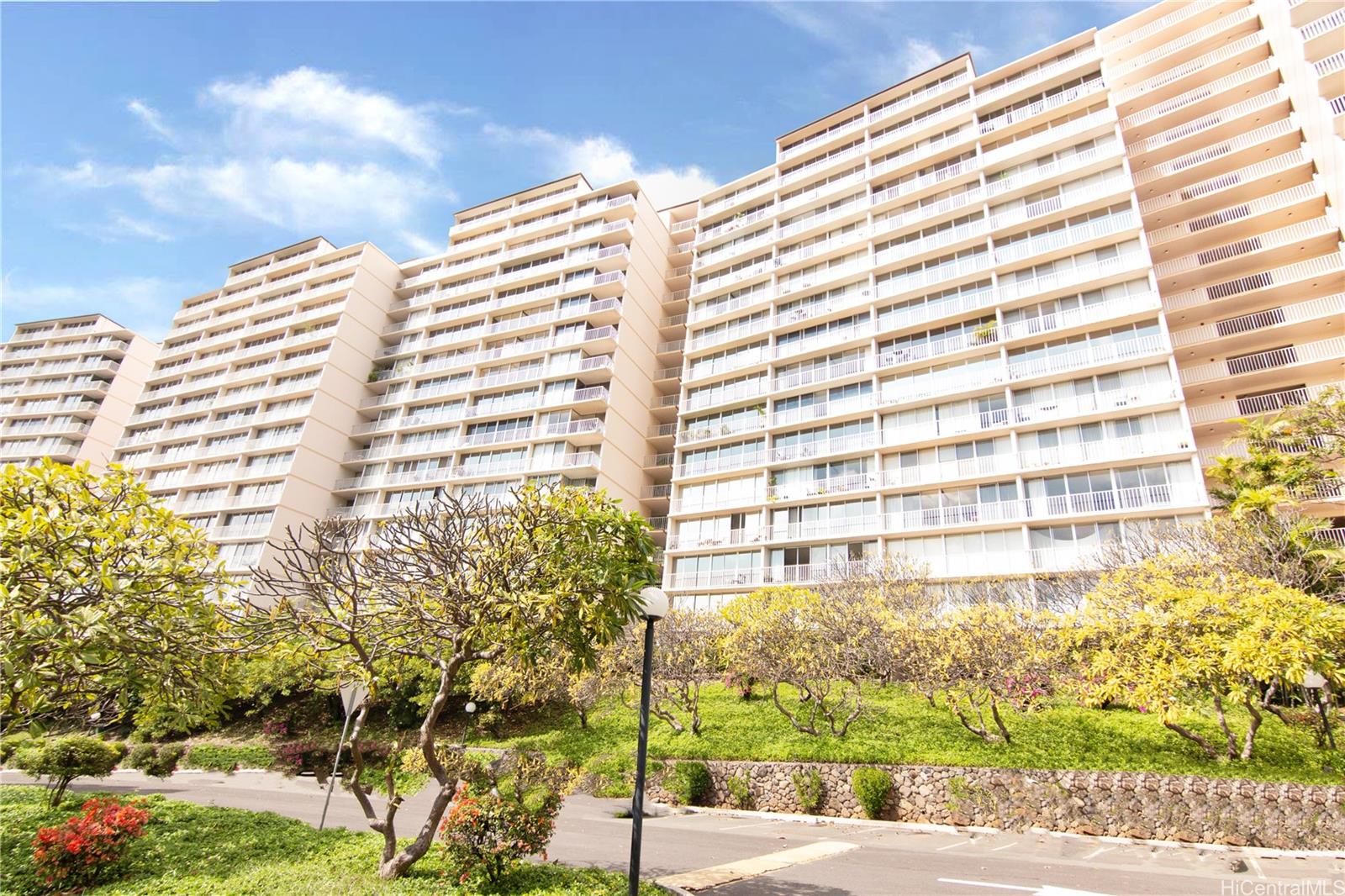 Makaha Valley Towers 934, 84770 Kili Drive, Waianae Makaha condo