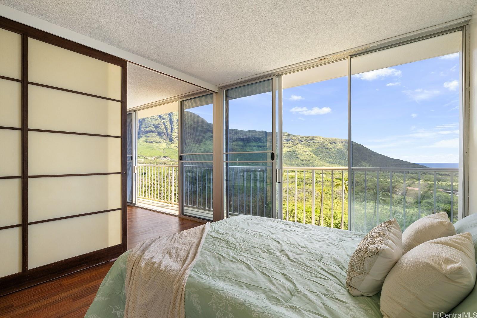 Makaha Valley Towers condo # J633, Waianae, Hawaii - photo 12 of 25