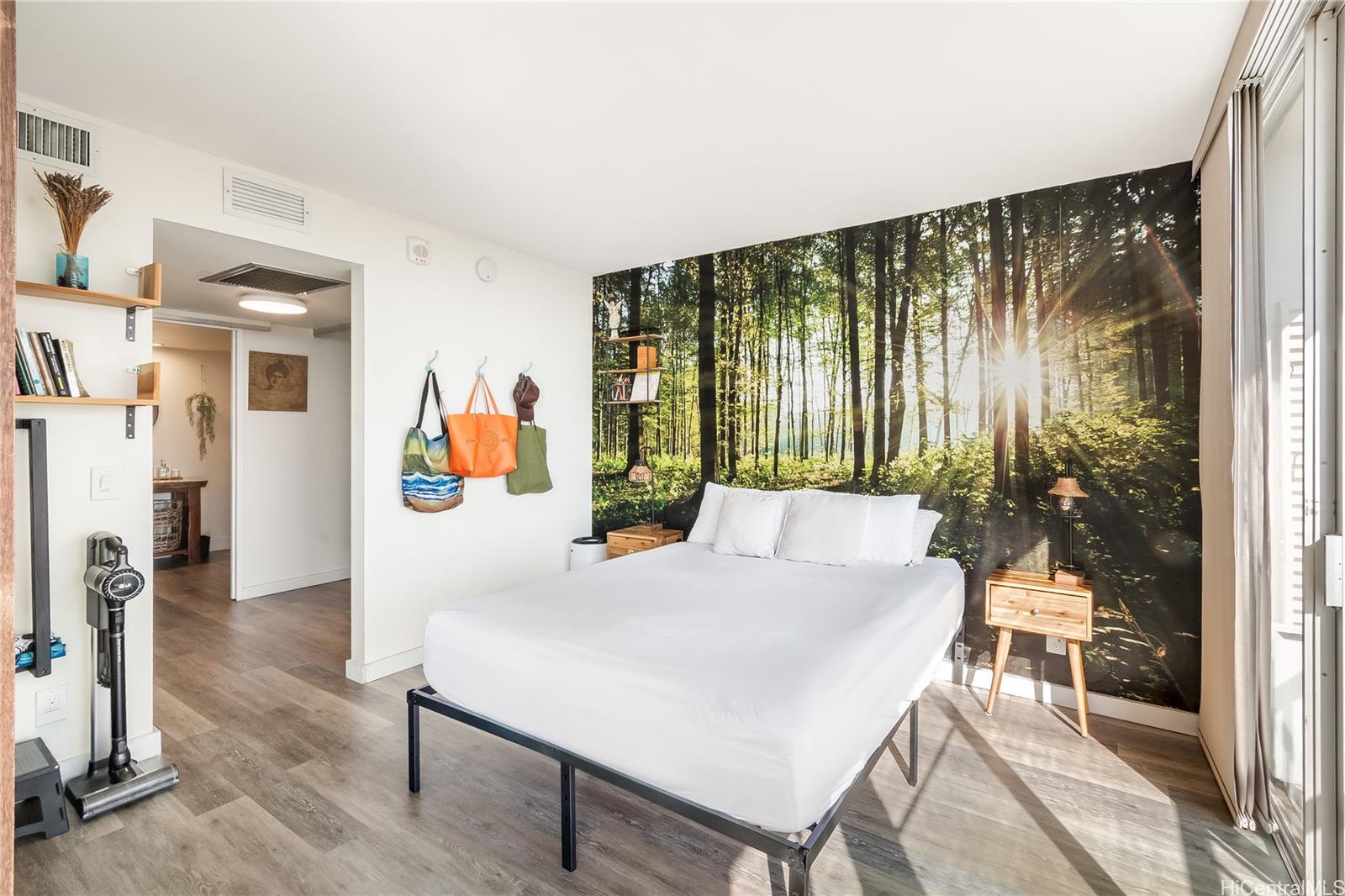 Makaha Valley Towers condo # J634, Waianae, Hawaii - photo 13 of 20