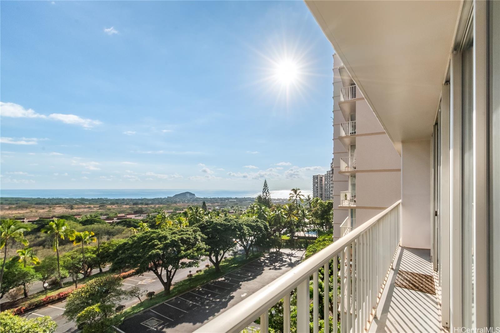 Makaha Valley Towers condo # J634, Waianae, Hawaii - photo 19 of 20