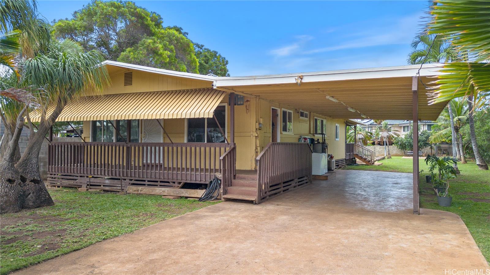 84-803  Fricke Street Makaha, Leeward home - photo 5 of 24