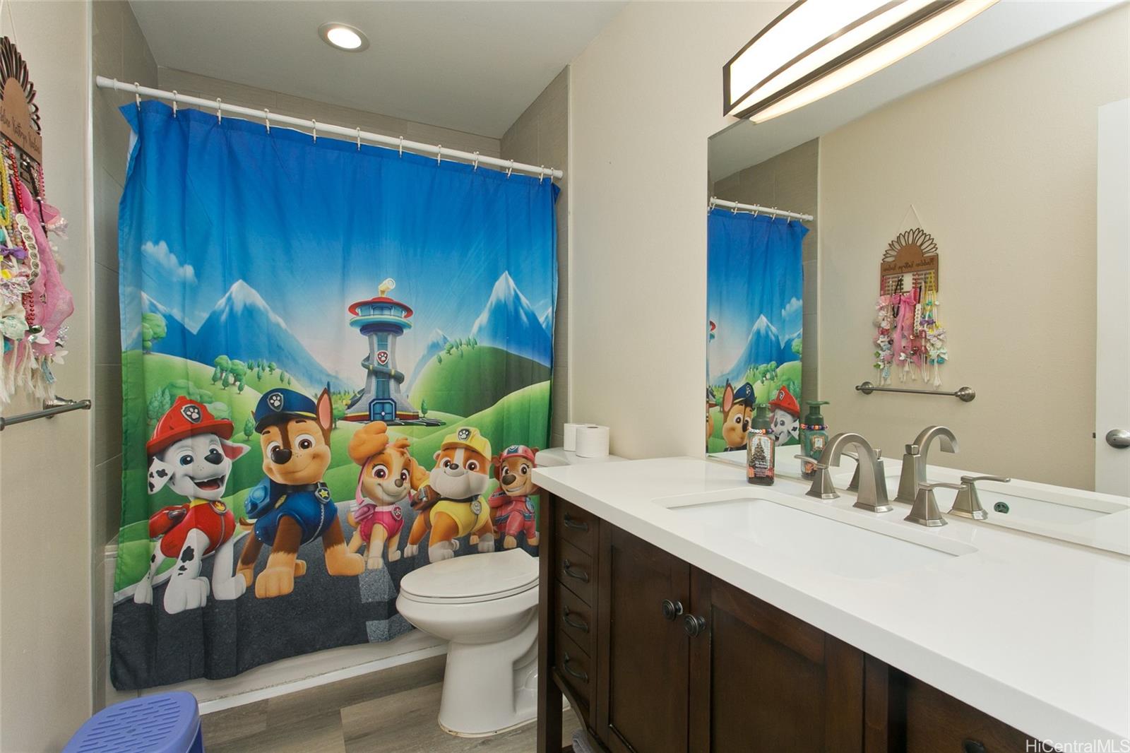 84-810  Farrington Hwy Makaha, Leeward home - photo 15 of 24