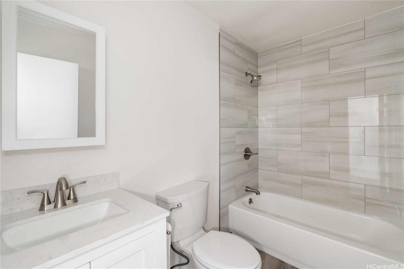 84-814  Farrington Hwy Makaha, Leeward home - photo 16 of 19