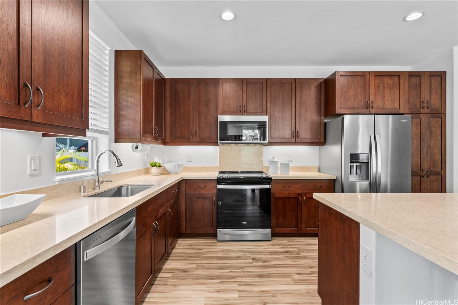 84-814  Maiola Street Maunaolu Estates, Leeward home - photo 10 of 25