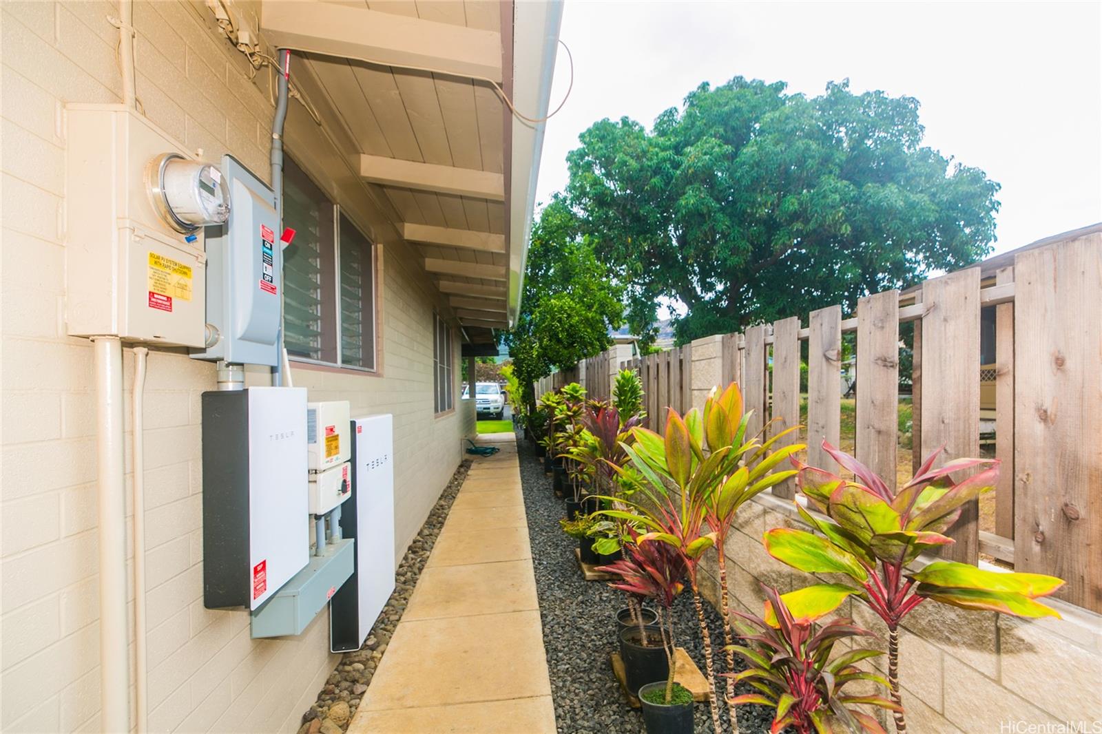 84-824  Fricke Street Makaha, Leeward home - photo 21 of 24