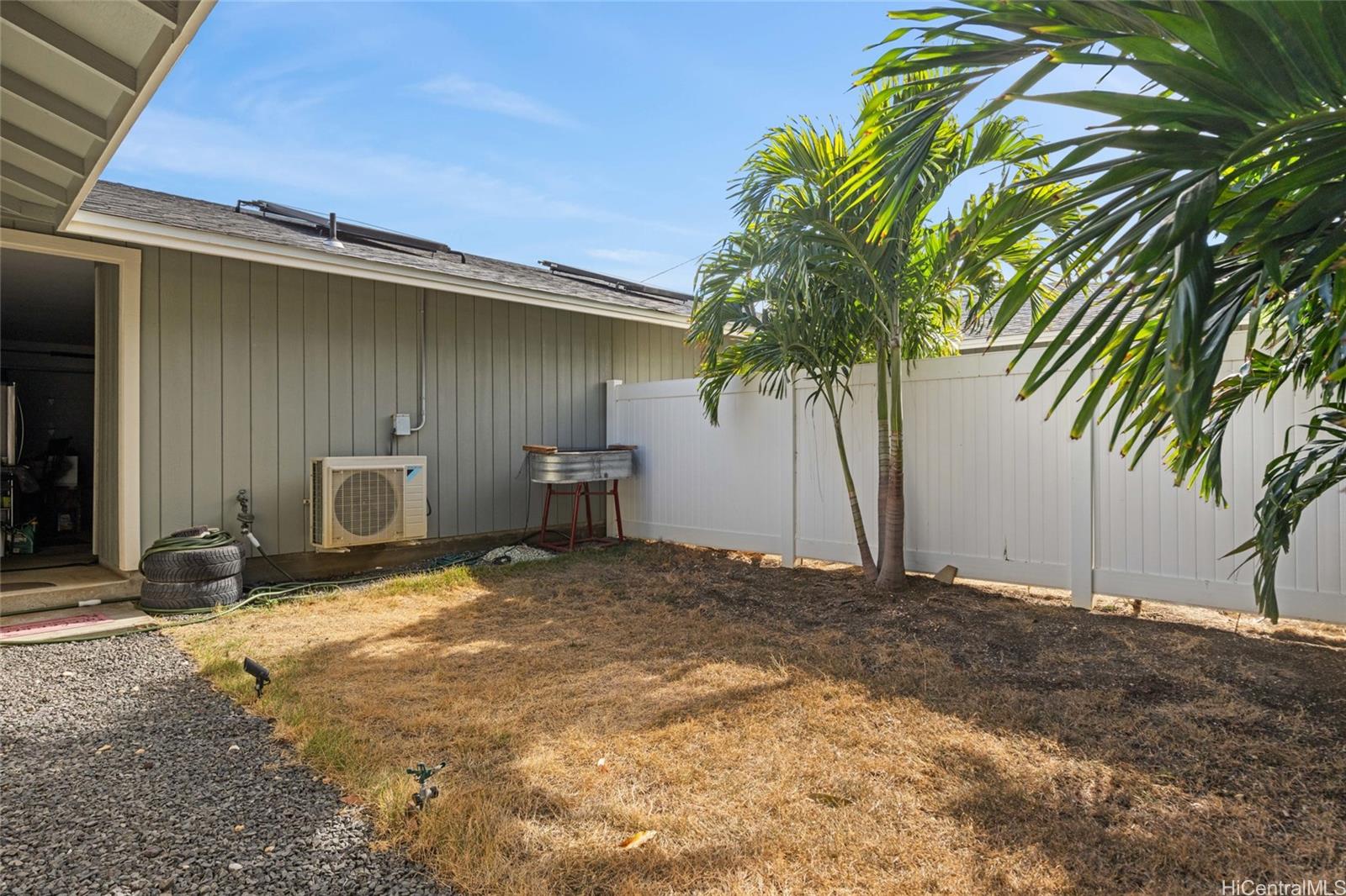 84-827  Lahaina St Makaha, Leeward home - photo 17 of 21