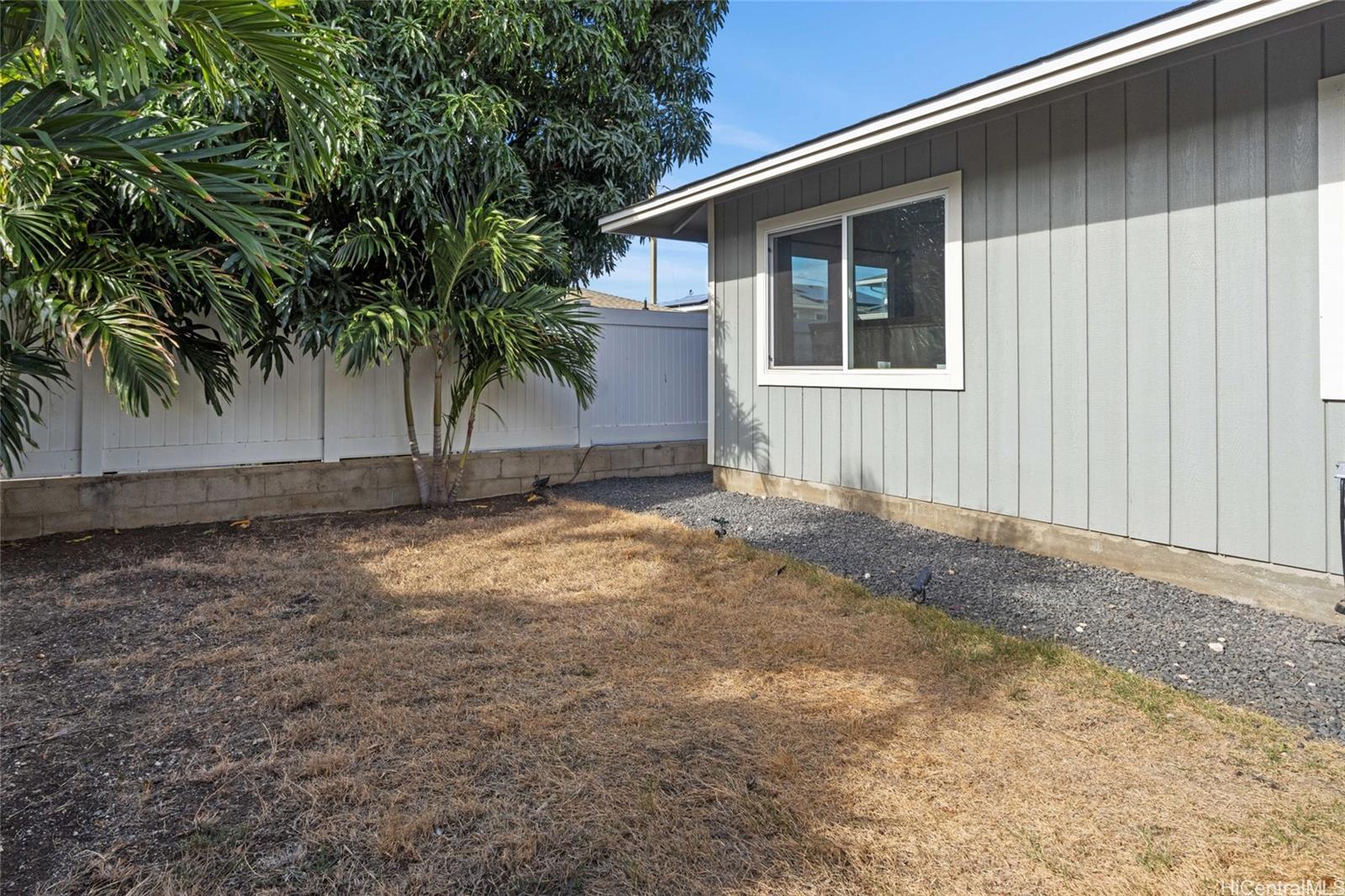 84-827  Lahaina Street Makaha, Leeward home - photo 19 of 22