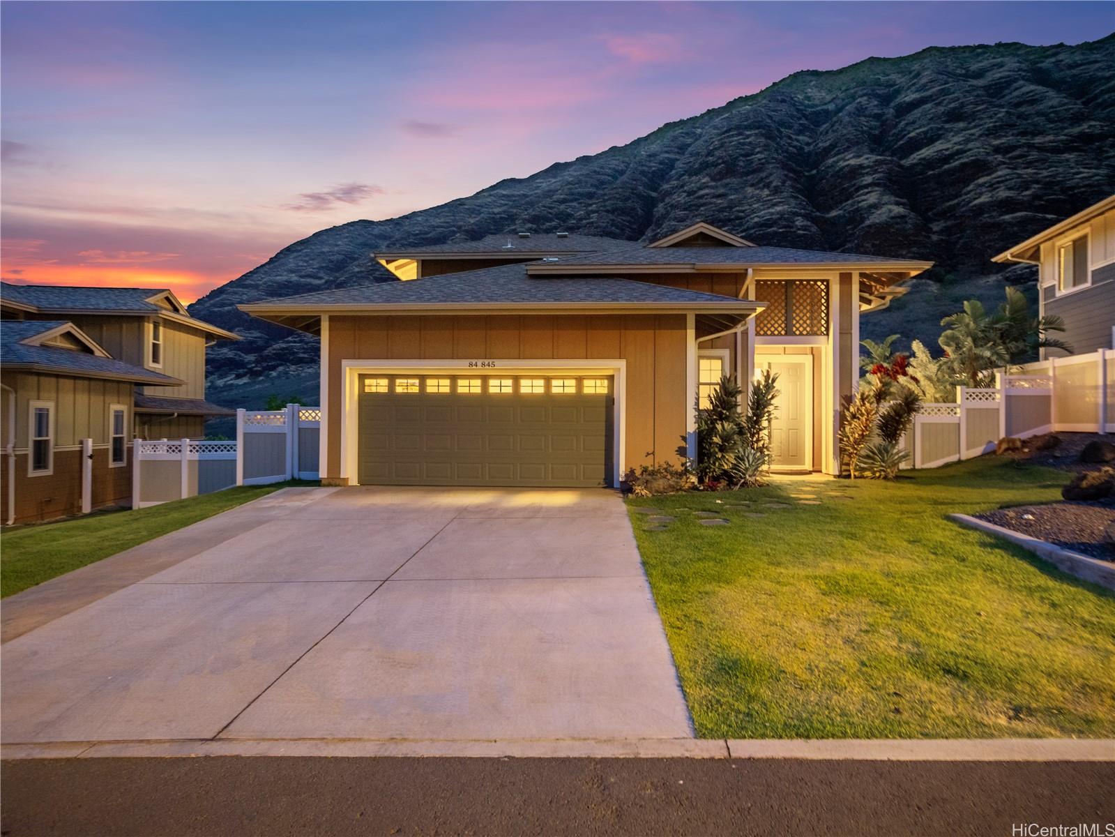 84-845  Maiola Street Maunaolu Estates, Leeward home - photo 2 of 25