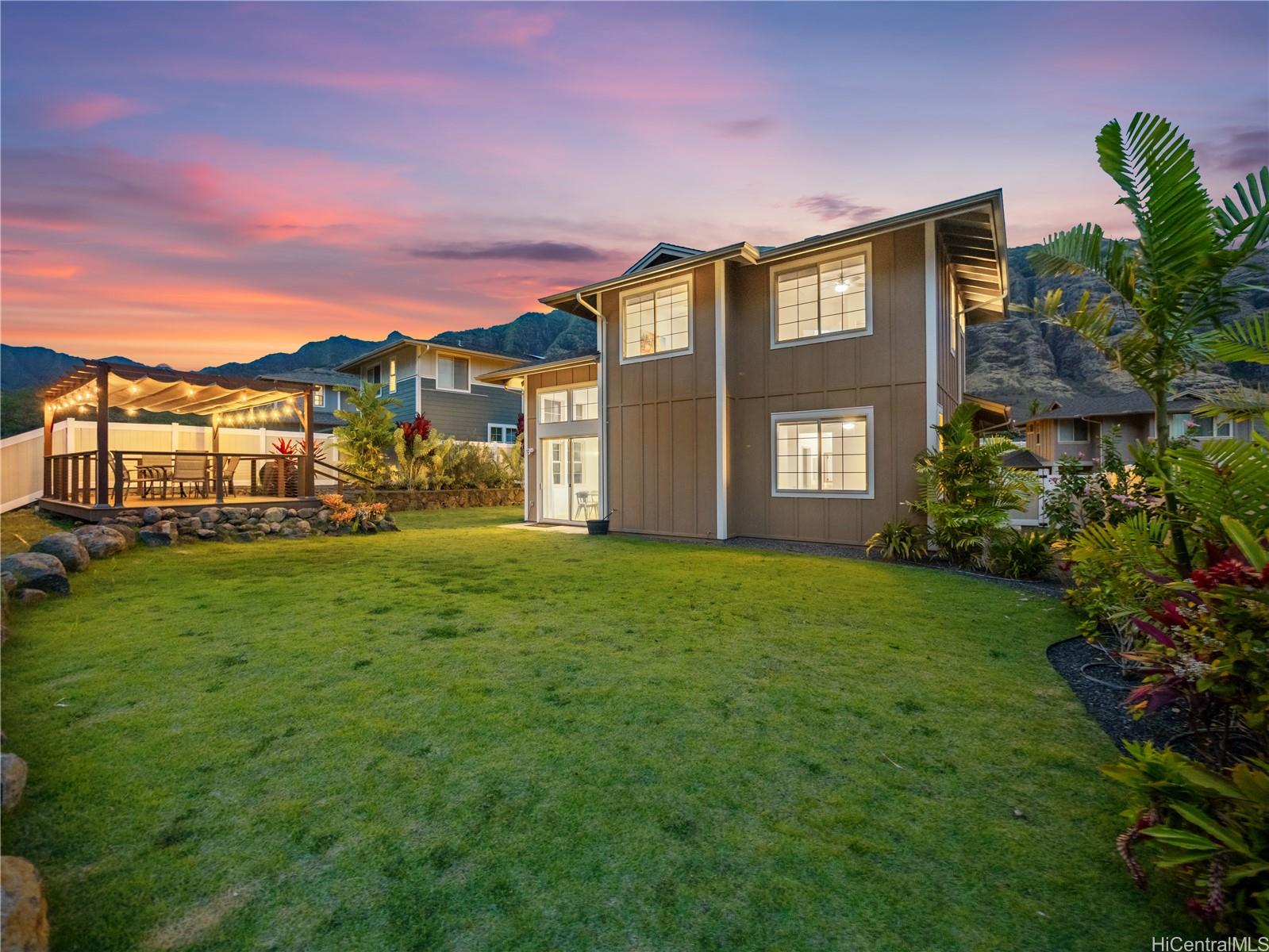 84-845  Maiola Street Maunaolu Estates, Leeward home - photo 3 of 25