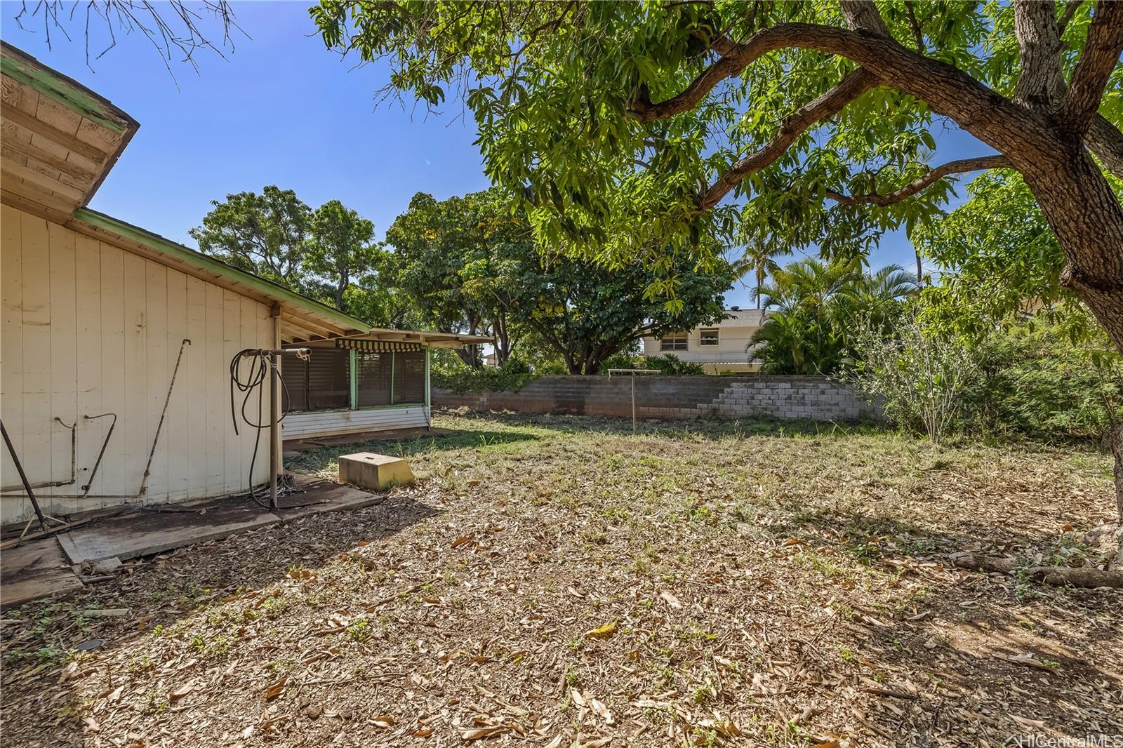 84-849  Fricke St Makaha, Leeward home - photo 12 of 25