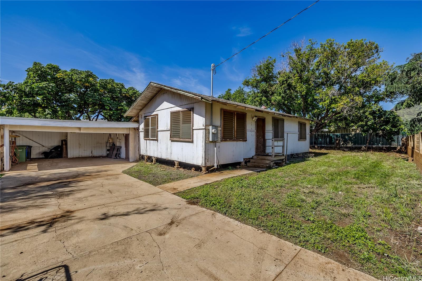 84-849  Fricke St Makaha, Leeward home - photo 9 of 25