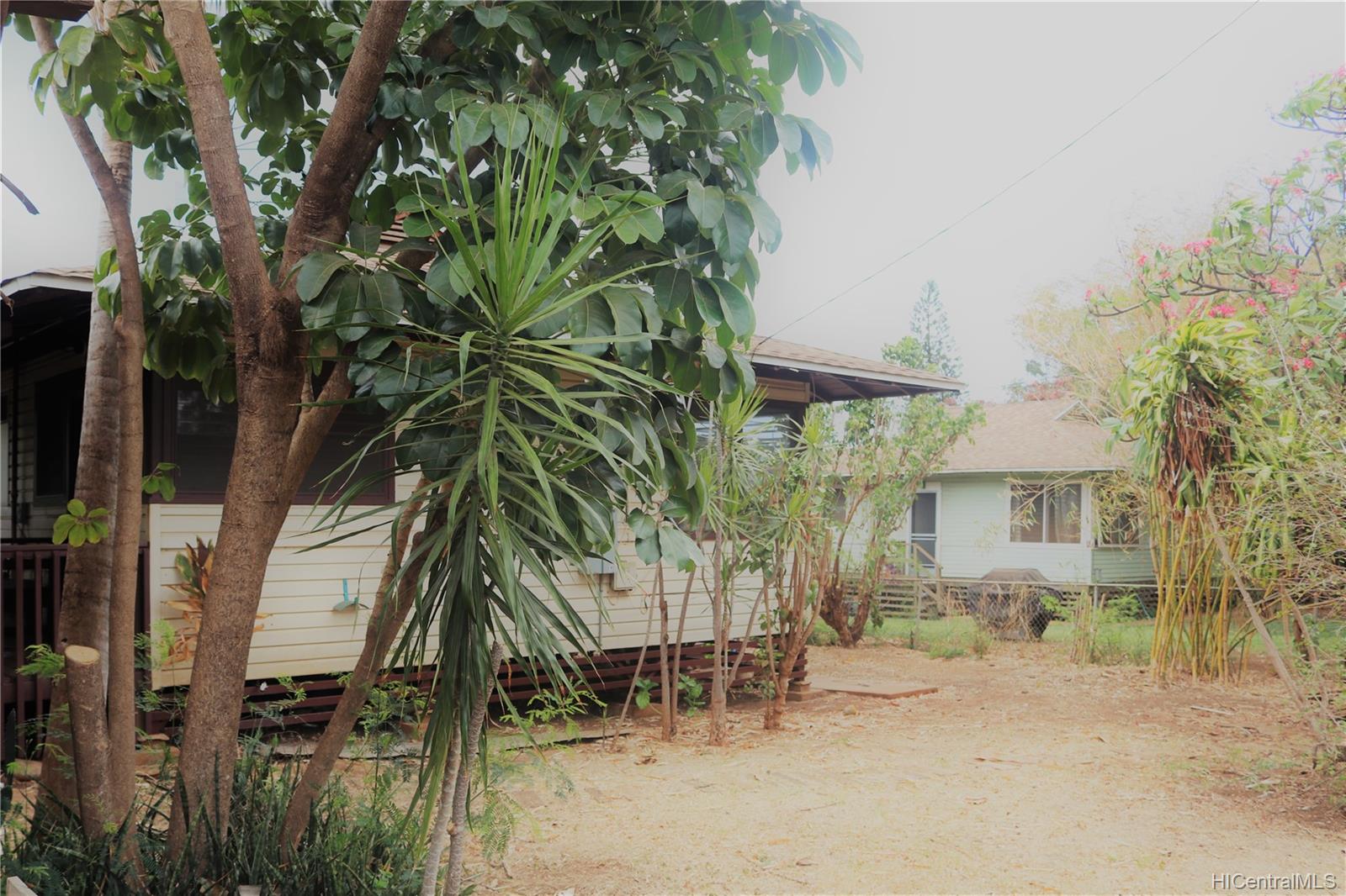 84850 Farrington Hwy H Waianae Hawaii Rental