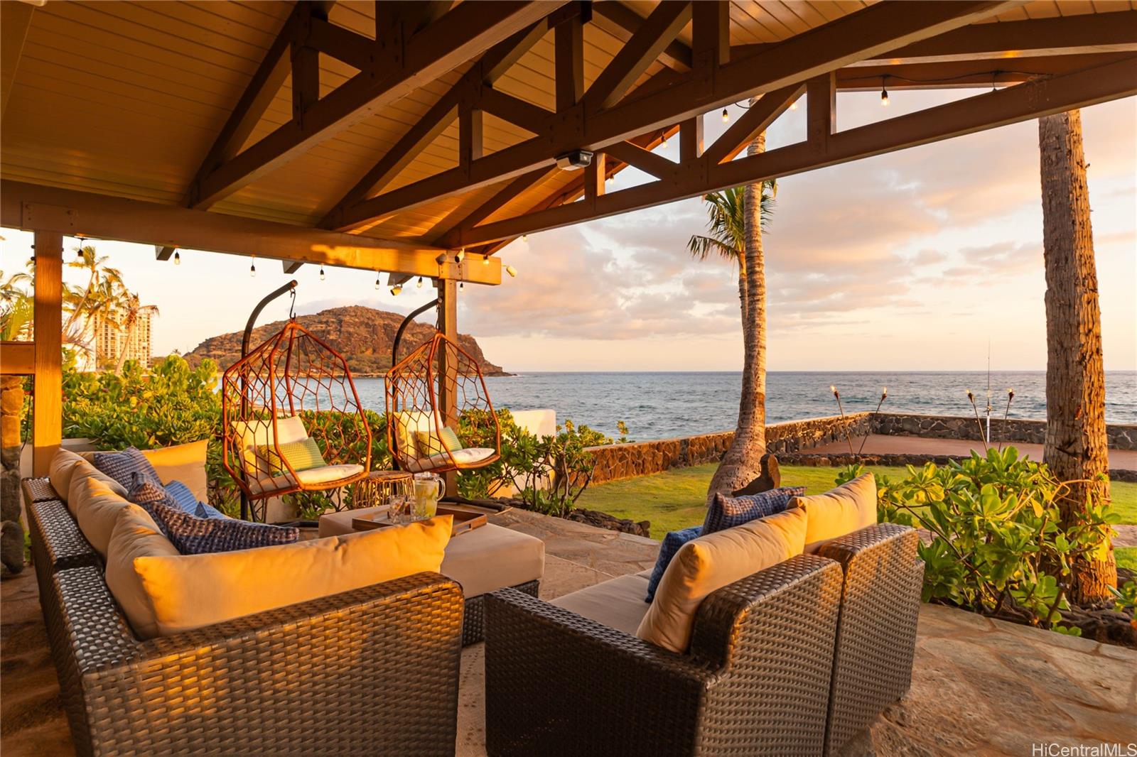 84-853  Moua Street Makaha, Leeward home - photo 18 of 25