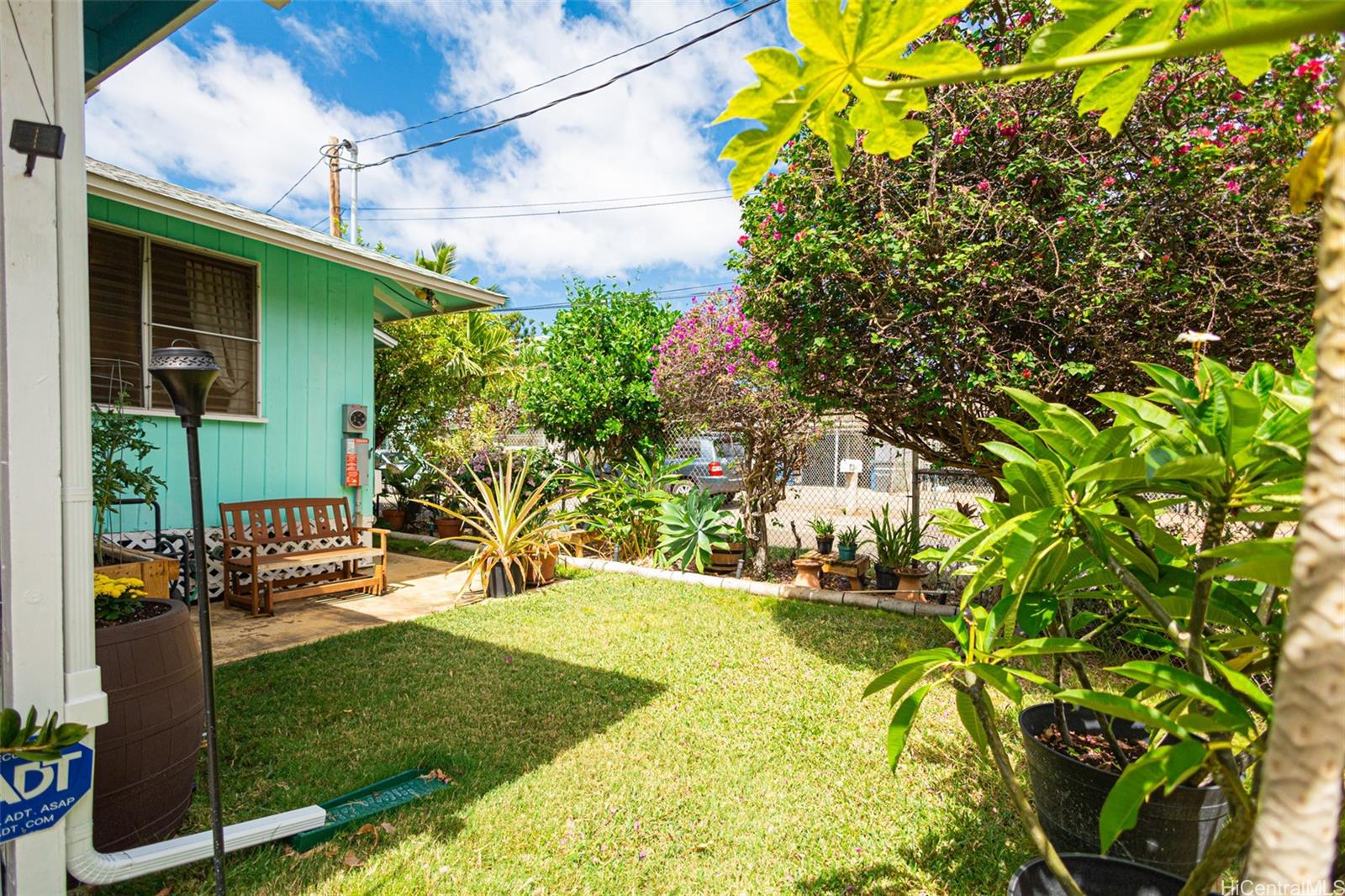 84-855  Hana Street Makaha, Leeward home - photo 17 of 25