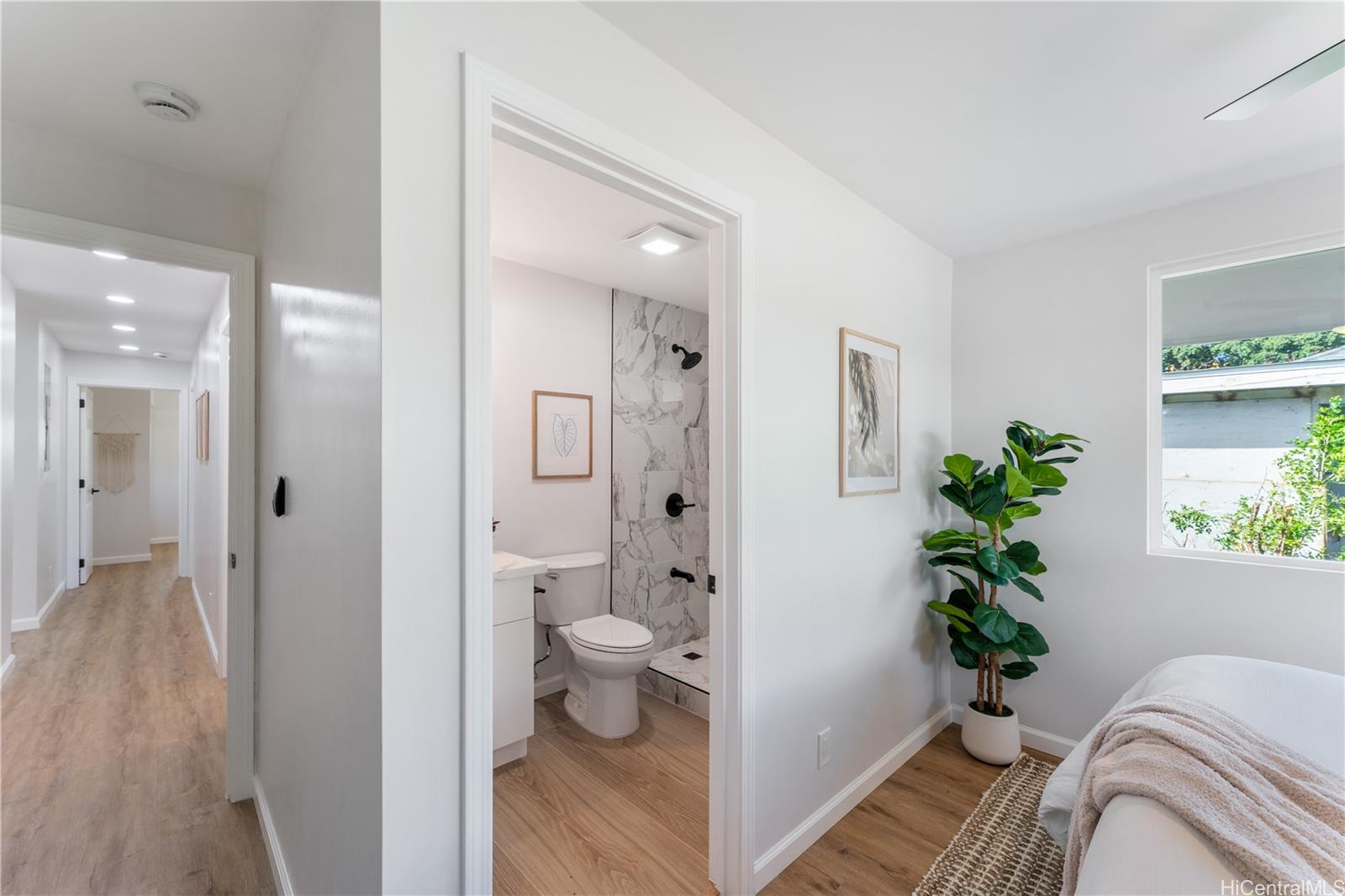 84-859  Hana Street Makaha, Leeward home - photo 12 of 24