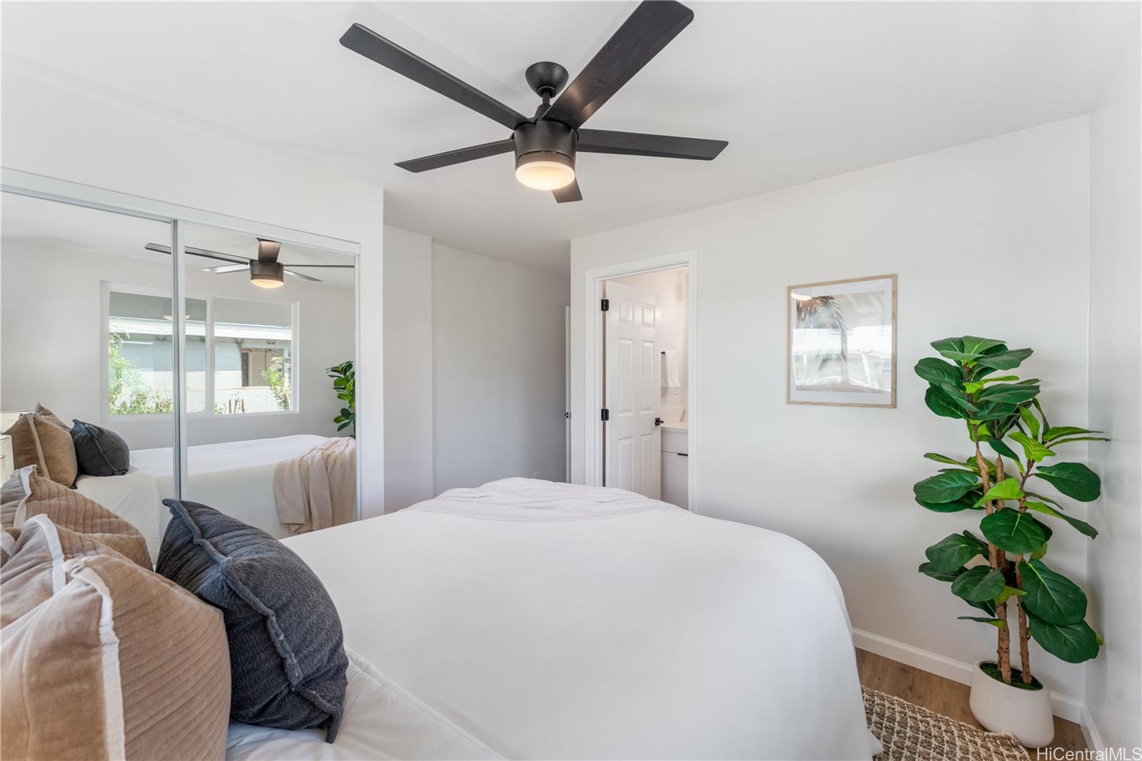 84-859  Hana Street Makaha, Leeward home - photo 14 of 24