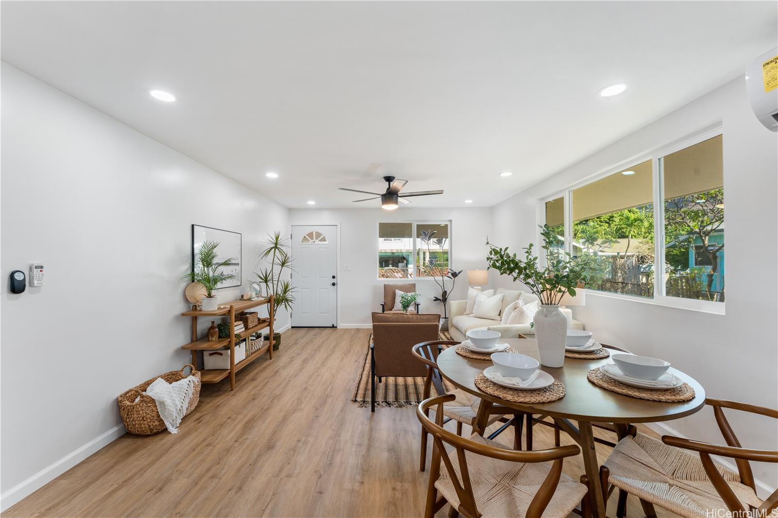 84-859  Hana Street Makaha, Leeward home - photo 9 of 24