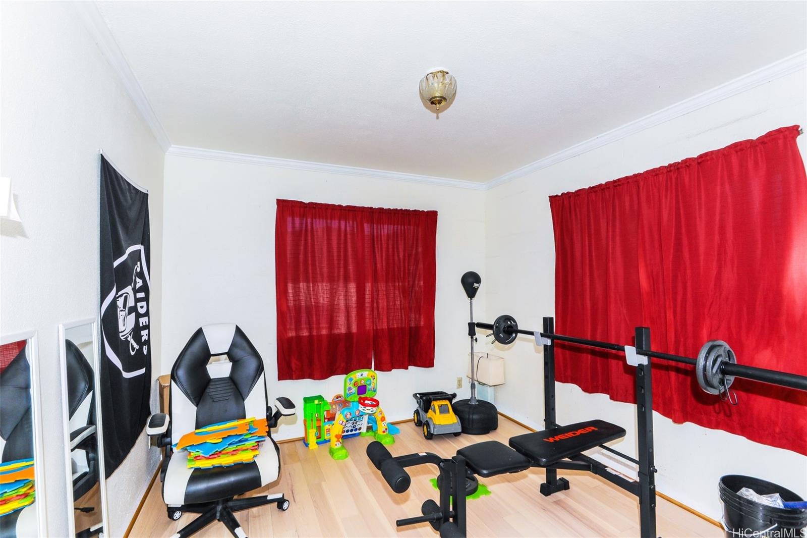 84-873  Hanalei Street Makaha, Leeward home - photo 16 of 25