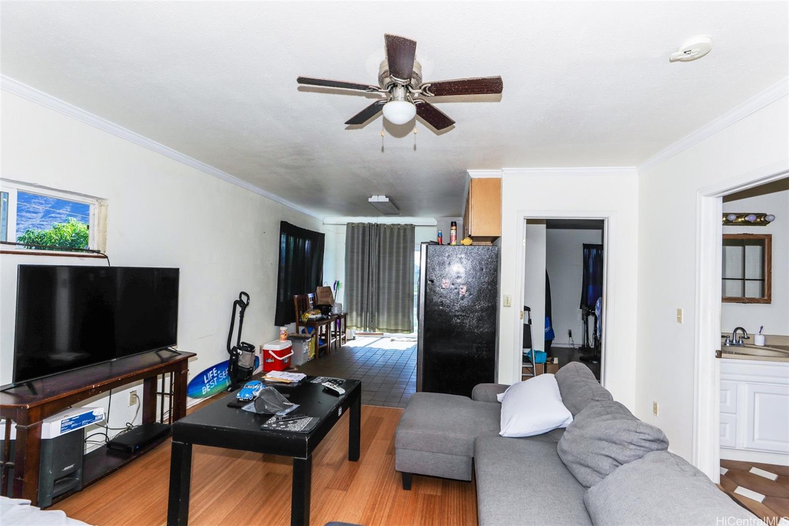 84-873  Hanalei Street Makaha, Leeward home - photo 3 of 25