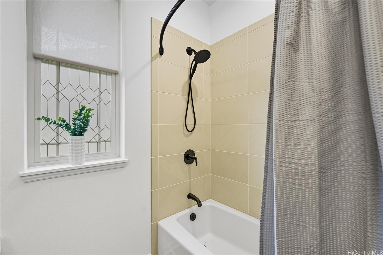 84-883  Maiola Street Maunaolu Estates, Leeward home - photo 13 of 25