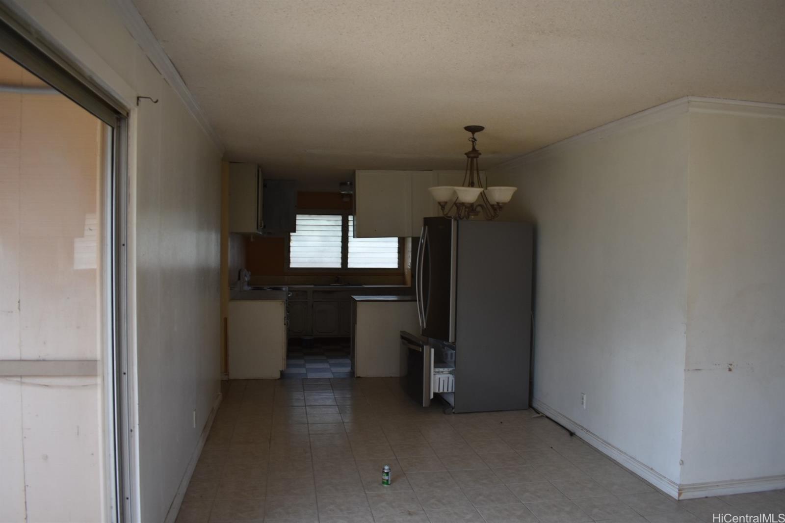 84-908  Hana Street Makaha, Leeward home - photo 10 of 19