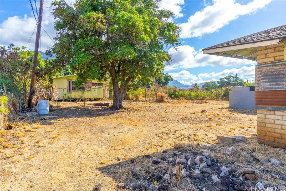 84-918  Farrington Hwy Makaha, Leeward home - photo 16 of 20