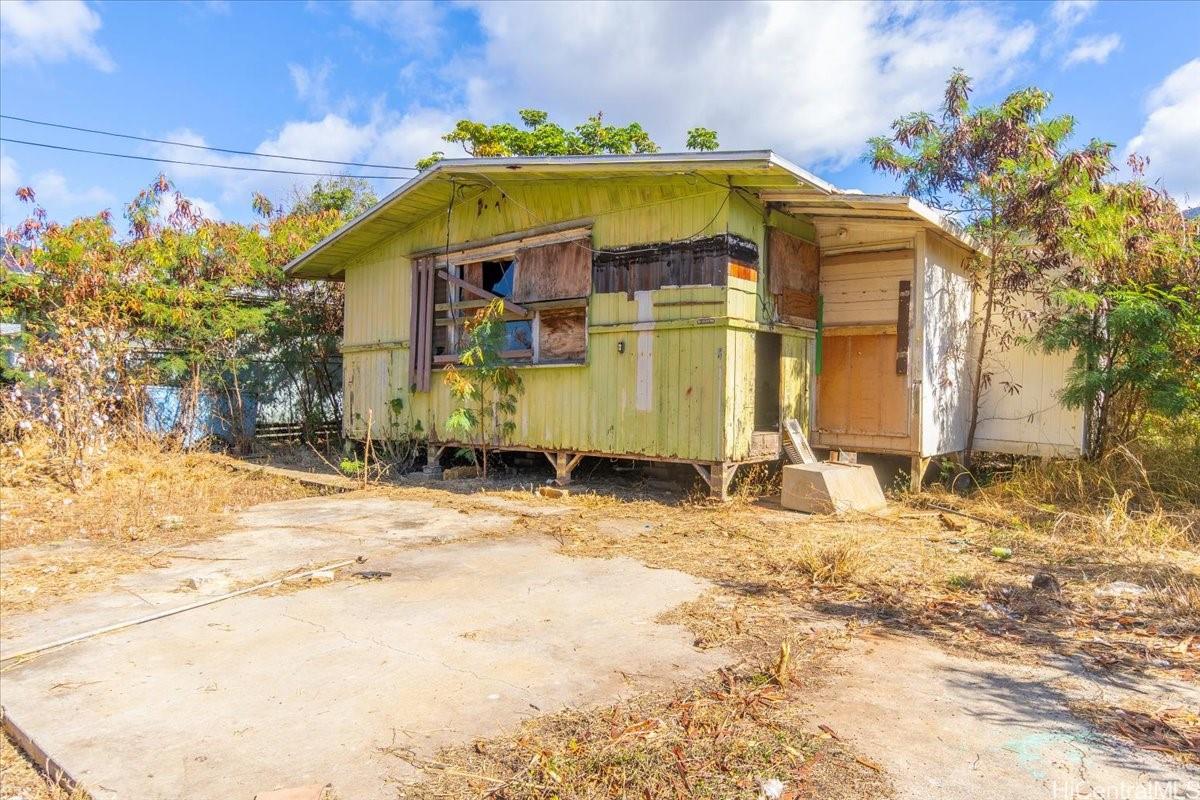 84-918  Farrington Hwy Makaha, Leeward home - photo 19 of 20